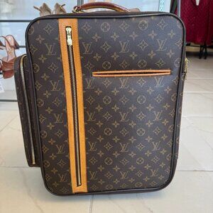 Louis Vuitton Monogram Carry On Suitcase